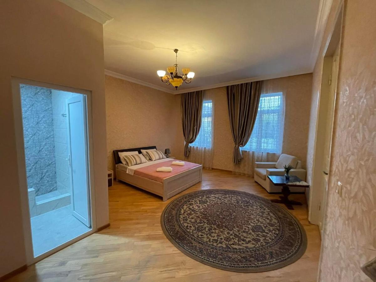 Sisi Guest House Кутаиси Екстериор снимка